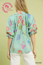 Load image into Gallery viewer, Umgee Exclusive Floral Puff Sleeve Scallop Hem Top in Seafoam
