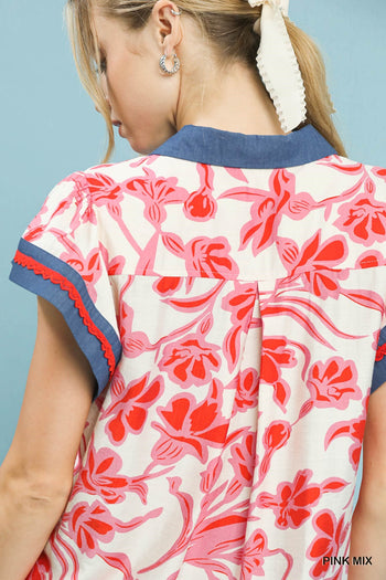 Umgee Floral Split Neck Top in Pink