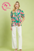 Umgee Paisley Print Top in Emerald Mix