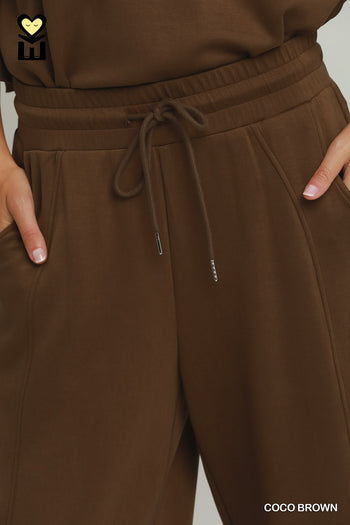 Umgee Luxeknit Wide Leg Pants in Coco Brown