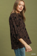 Load image into Gallery viewer, Umgee Textured Floral Embroidered Top in Brown
