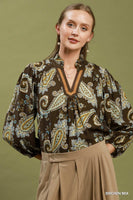 Umgee Paisley Print V-Neck Puff Sleeve Blouse in Brown Mix