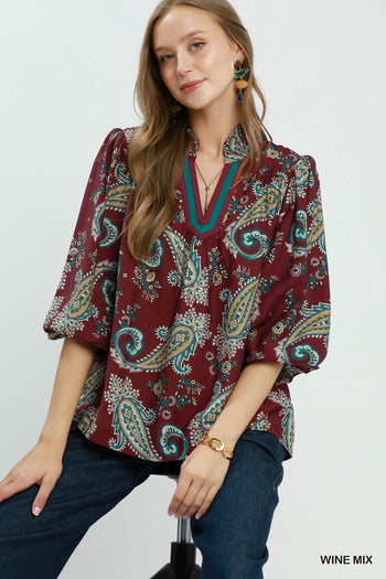 Umgee Paisley Print V-Neck Puff Sleeve Blouse in Wine Mix