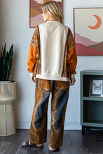 Load image into Gallery viewer, Oli &amp; Hali Mixed Fabric Pullover Sweater Top in Natural
