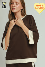 Load image into Gallery viewer, Umgee LUXEKNIT Colorblock Crewneck Raglan Sleeve Top in Coco Brown
