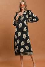 Load image into Gallery viewer, Umgee Mix Leaf Print Belted Midi Dress in Black Mix
