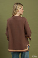 Umgee Contrast Trim Mock Neck 3/4 Sleeve Knit Top in Brown