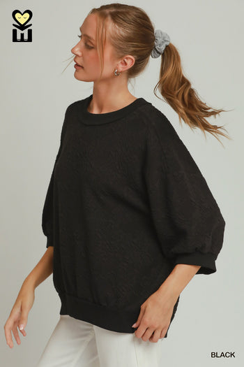 Umgee Textured Jacquard 3/4 Sleeve Pullover Top In Black