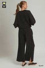 Load image into Gallery viewer, Umgee Textured Jacquard Straight Pants  in Black

