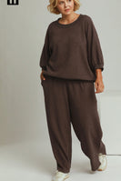 Umgee Textured Jacquard 3/4 Sleeve Pullover Top in Coco Brown