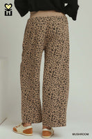 Umgee Leopard Jacquard Straight Pants in Mushroom