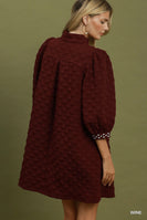Umgee Jacquard Textured Swiss Dot Contrast Trim Shift Dress in Wine