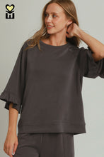 Load image into Gallery viewer, Umgee SPACEKNIT 3/4 Raglan Sleeve Top in Charcoal
