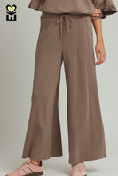 Umgee SPACEKNIT Wide Leg Pants in Mocha