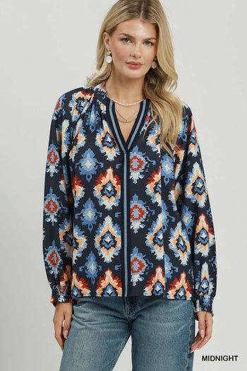 Umgee Abstract Medallion Print V-Neck Long Sleeve Blouse in Midnight