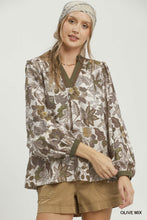Load image into Gallery viewer, Umgee Floral Contrast Trim Long Sleeve Top in Olive Mix
