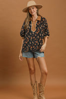 Umgee Floral Print Quarter Zip Contrast Collar Top in Midnight