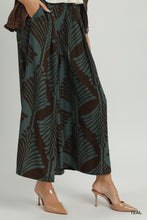 Load image into Gallery viewer, Umgee Abstract Botanical Print Wide Leg Pants in Teal
