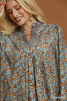 Umgee Floral Print Contrast V-Neck Long Sleeve Blouse in Winter Grey