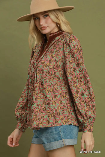 Umgee Floral Print Contrast V-Neck Long Sleeve Blouse in Winter Rose