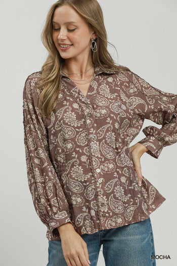 Umgee Paisley Print Button Front Peplum Blouse in Mocha