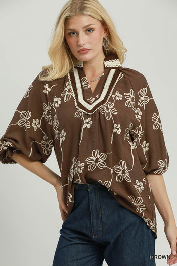 Umgee Floral Print Contrast Lace Trim Blouse in Brown