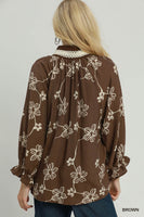 Umgee Floral Print Contrast Lace Trim Blouse in Brown