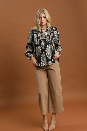 Umgee Boho Paisley Floral Contrast Yoke Blouse in Black