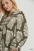Load image into Gallery viewer, Umgee Boho Paisley Floral Contrast Yoke Blouse in Olive
