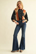 Load image into Gallery viewer, Jodifl Colorblock Crinkle Button-Down Top in Black Mix
