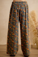 BiBi Washed Floral Denim Side Lace Trim Pants in Washed Denim