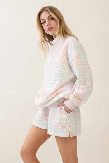 Veveret Floral Patchwork Quilted Mock Neck Top in Pink