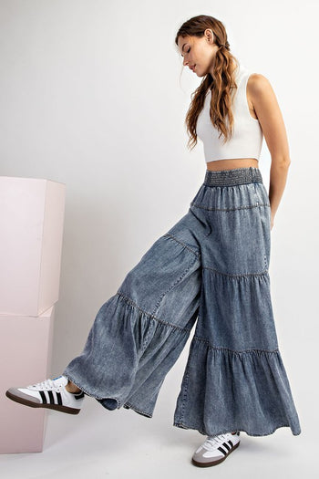 ee:some Snow Washed Tiered Wide Leg Pants in Denim
