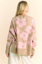 Load image into Gallery viewer, Davi &amp; Dani OVERSIZED Knit Sweater with Floral Print in Beige/Pink
