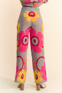 Davi & Dani Floral Print Pants in Grey Fuchsia