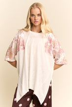 Load image into Gallery viewer, Davi &amp; Dani Knit Top with Sequin Floral Sleeves in Pale Pink
