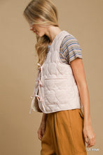 Load image into Gallery viewer, Umgee Heart Quilted Vest in Light Pink
