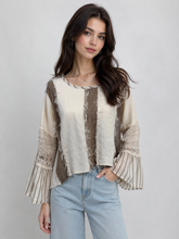 Load image into Gallery viewer, POL Mixed Textured Lightweight Woven Top in Natural
