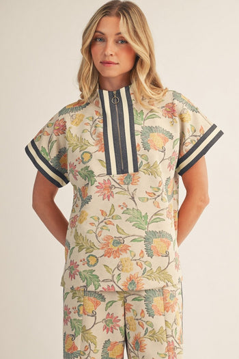 Jodifl Color Rib Band Contrast Zip Up Floral Top in Oatmeal