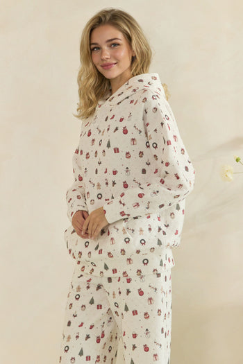 Veveret Cozy Holiday Print Lounge Hoodie in White Combo
