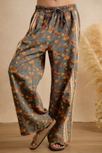 Load image into Gallery viewer, BiBi Washed Floral Denim Side Lace Trim Pants in Washed Denim
