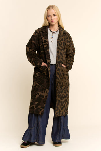 Davi & Dani Color Block Contrasting Animal Print Midi Jacket in Tan Brown
