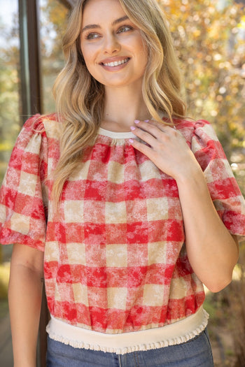 VOY Solid Ribbed Band Bubble Sleeve Plaid Top in Red