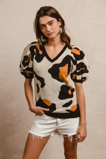 BiBi Animal Print Lightweight Knit Sweater in Leopard