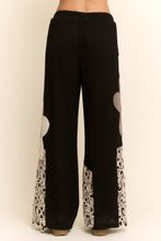 Load image into Gallery viewer, Davi &amp; Dani Thermal Knit and Lace Pants with Flower Patches in Black Cream
