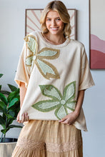 Load image into Gallery viewer, Oli &amp; Hali OVERSIZED Contrasting Flower Patch Top in Cream
