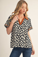 Load image into Gallery viewer, Jodifl Contrast Accent Loose Fit Geo Print Top in Black
