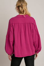 Load image into Gallery viewer, Umgee Cotton Gauze Collared V-Neck Top with Frays in Magenta
