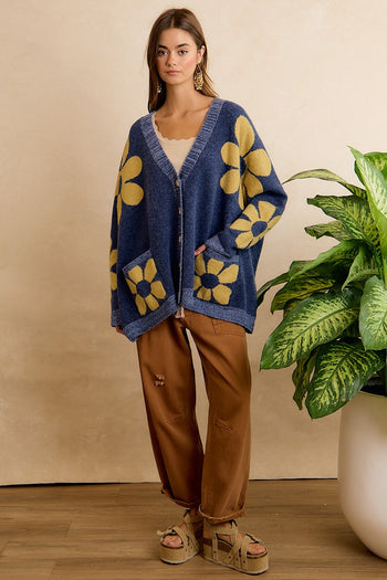 BiBi Cozy Daisy Oversized Cardigan in Navy