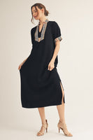 Jodifl Solid Color Midi Dress with Contrasting Classic Check in Black